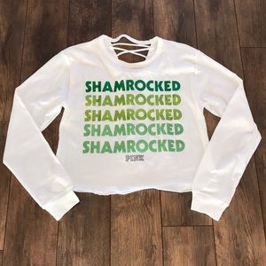 VICTORIAS SECRET/PINK//St Pats crop top🍀(3 4 30)